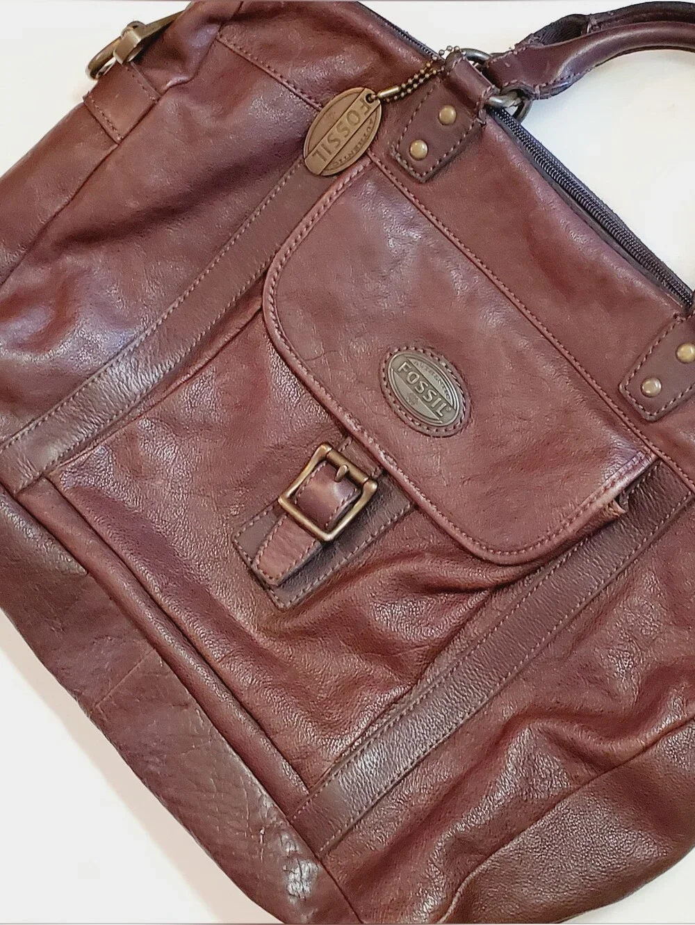 Fossil briefcase pre